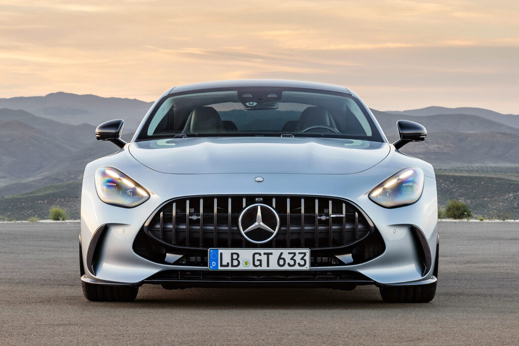 Hypermade - Magazine -Mobile -Mercedes-AMG GT Coupé front view