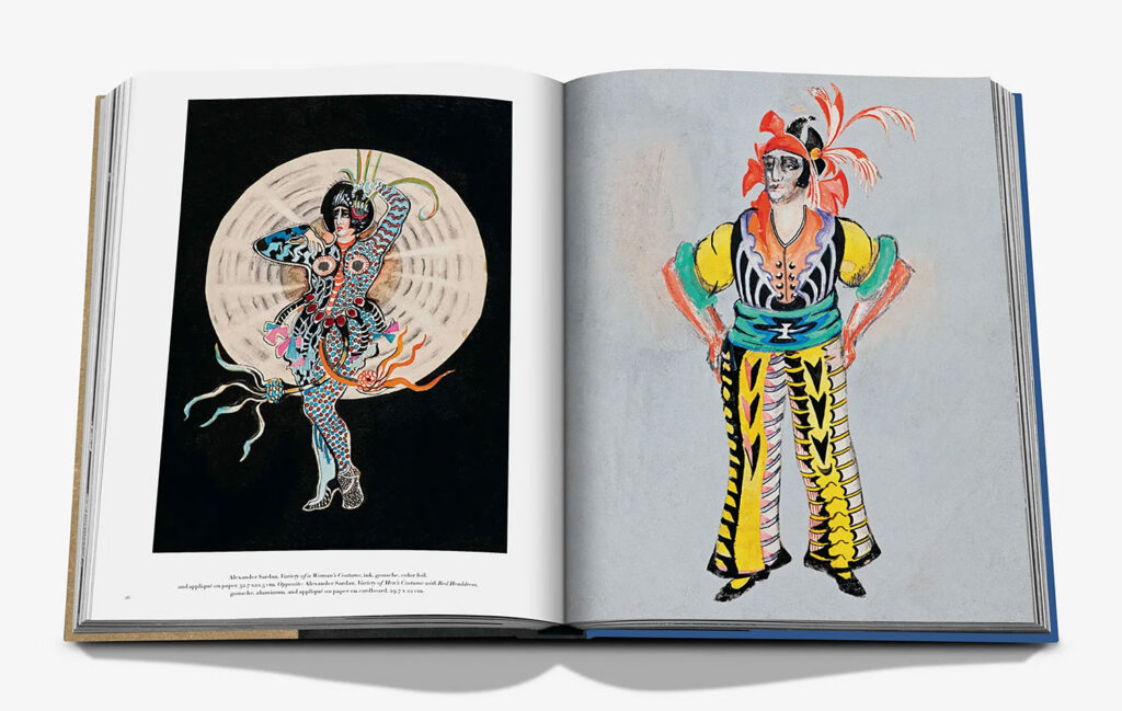 Interior view - "Uzbekistan - The Hidden Collection"
Photo: Assouline