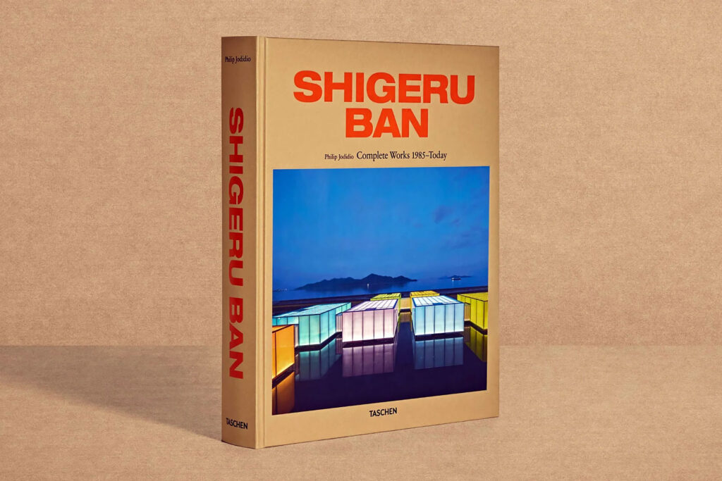 Copertina del libro - "Shigeru Ban - Complete Works 1985 - Today"
Foto: Taschen Verlag