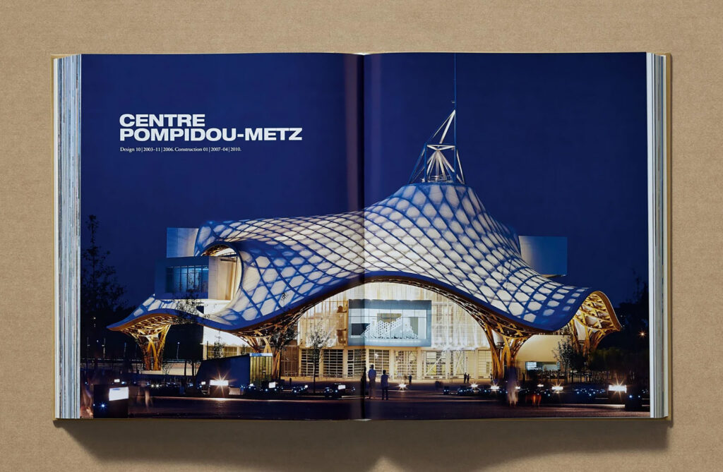 Vista dell’interno - "Shigeru Ban - Complete Works 1985 - Today"
Foto: Taschen Verlag